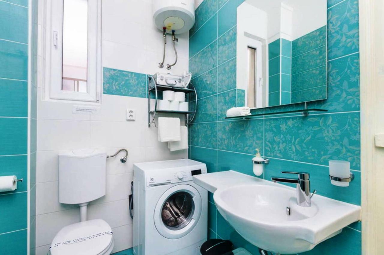 Apartment Central Old Town With Private Indoor Garage Parking Split Ngoại thất bức ảnh